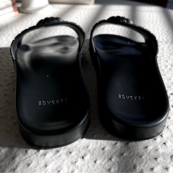 Authentic VERSACE Men Sandal MEDUSA Black
Slide Made in Italy - Picture 3 of 4